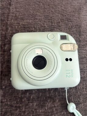 Instax Mini 12 Instant Camera - Mint Green